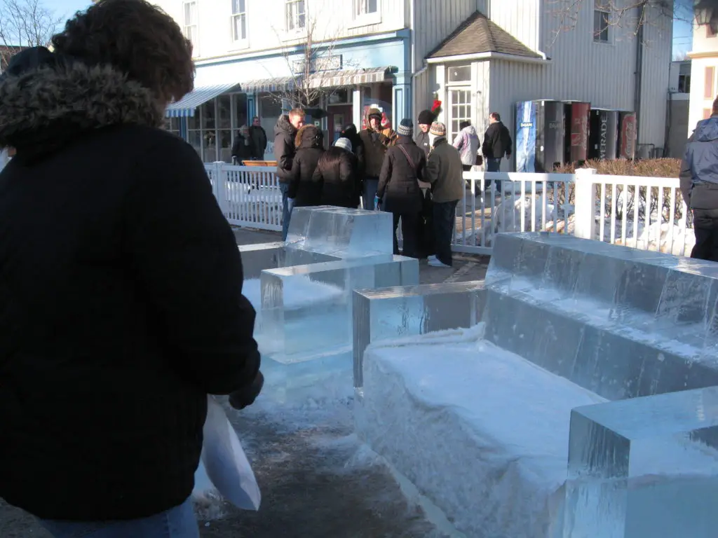 Benches carved from blocks of ice at Niagara on the Lake icewine festival