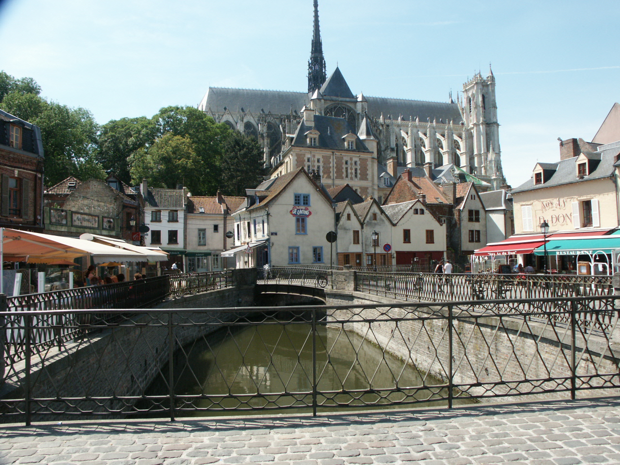 Chartres, Amiens, Reims: Three unforgettable day trips from Paris ...