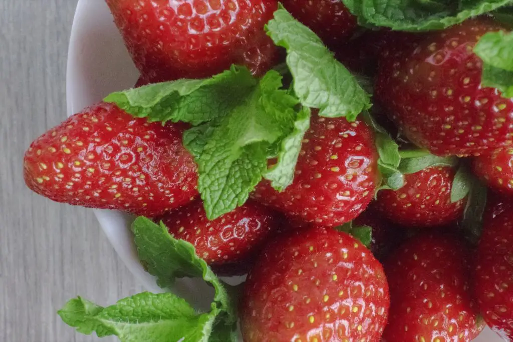 bowl of strawberries