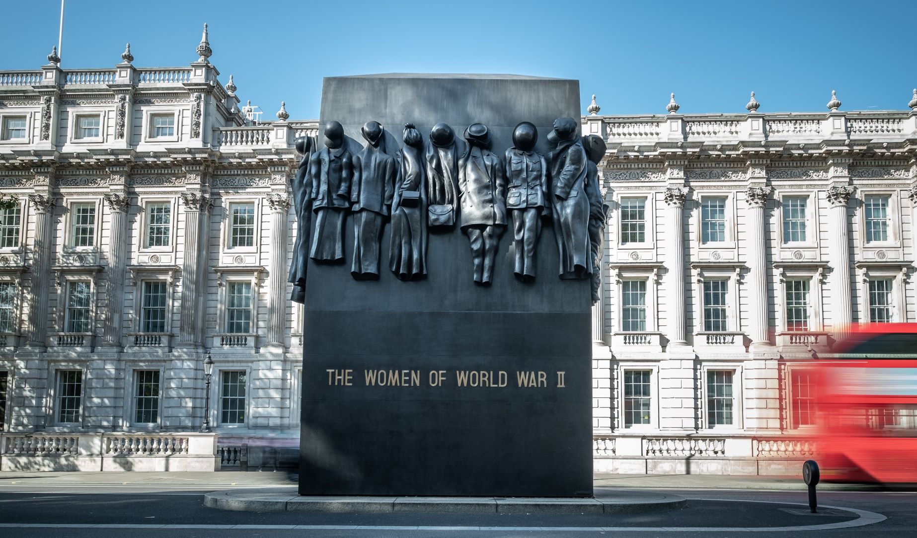 Memorial to women fighters of WW2 in London