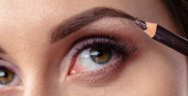 perfect pencilled eyebrows
