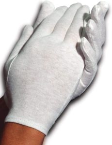 CARA Moisturizing Cotton Gloves