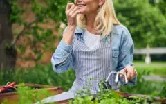 benefits of gardening women over 60