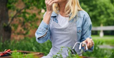 benefits of gardening women over 60